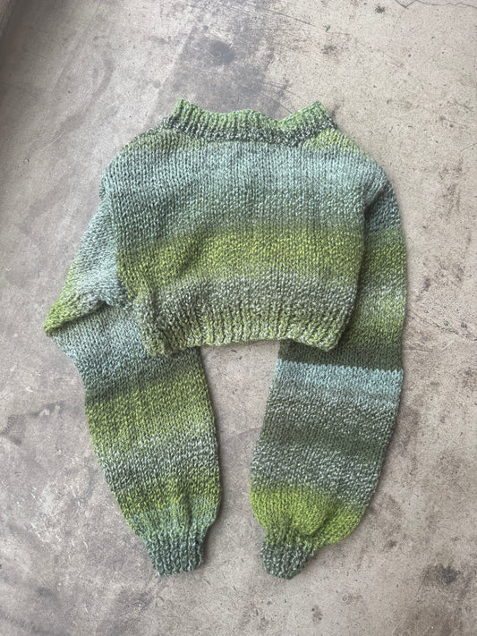 Hand-Knitted Cropped Sweater in moss green