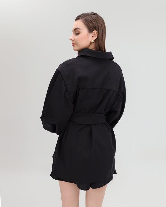 Linen Shorts in black