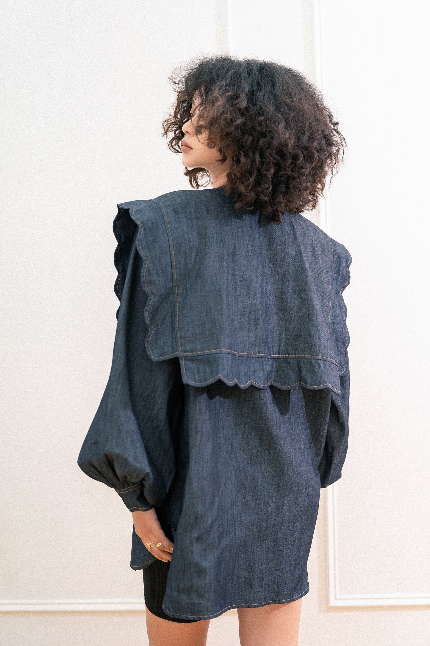 SAILOR COLLAR SHIRT IN DENIM