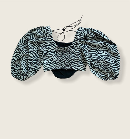 ZEBRA JACQUARD CROPPED TOP
