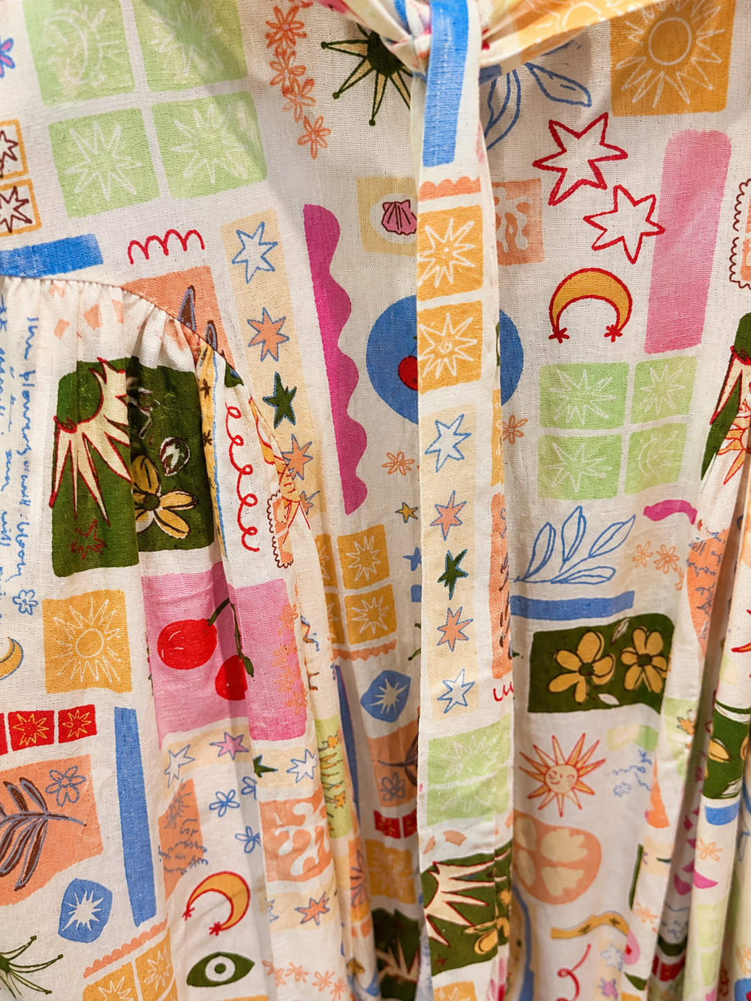 Summer postcard linen dress