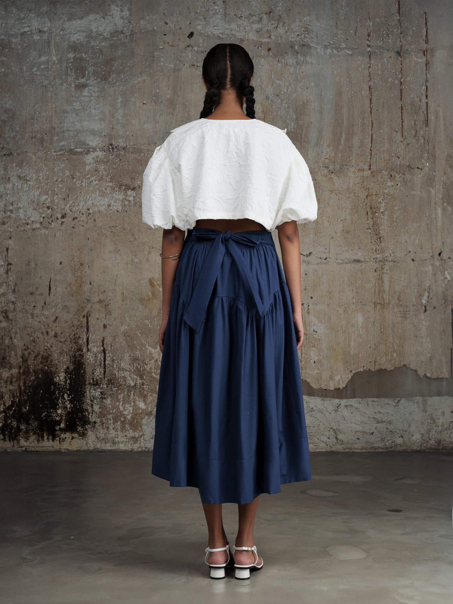 Linen Midi Skirt in navy