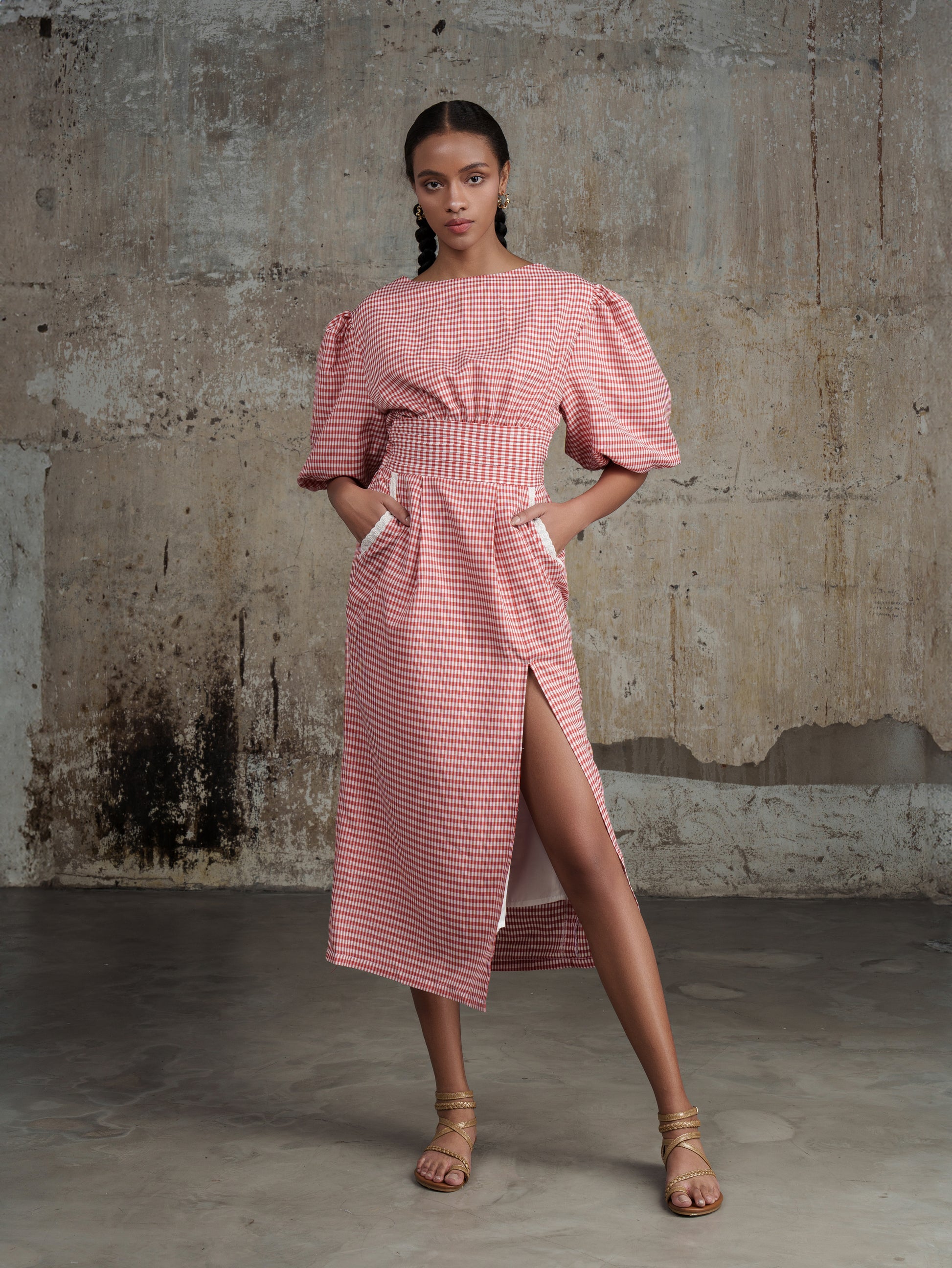 Red Gingham midi Dress with backless top – LAGEMMA Red Gingham midi Dress with backless top – LAGEMMA