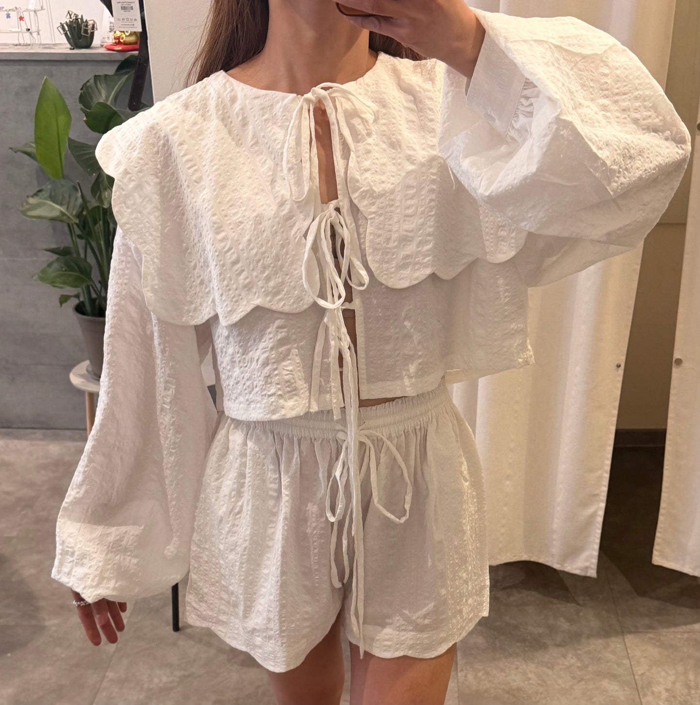 Scalloped cloudy shorts