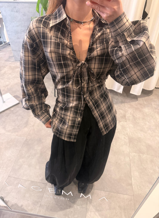 Éloise Blouse in tartan brown