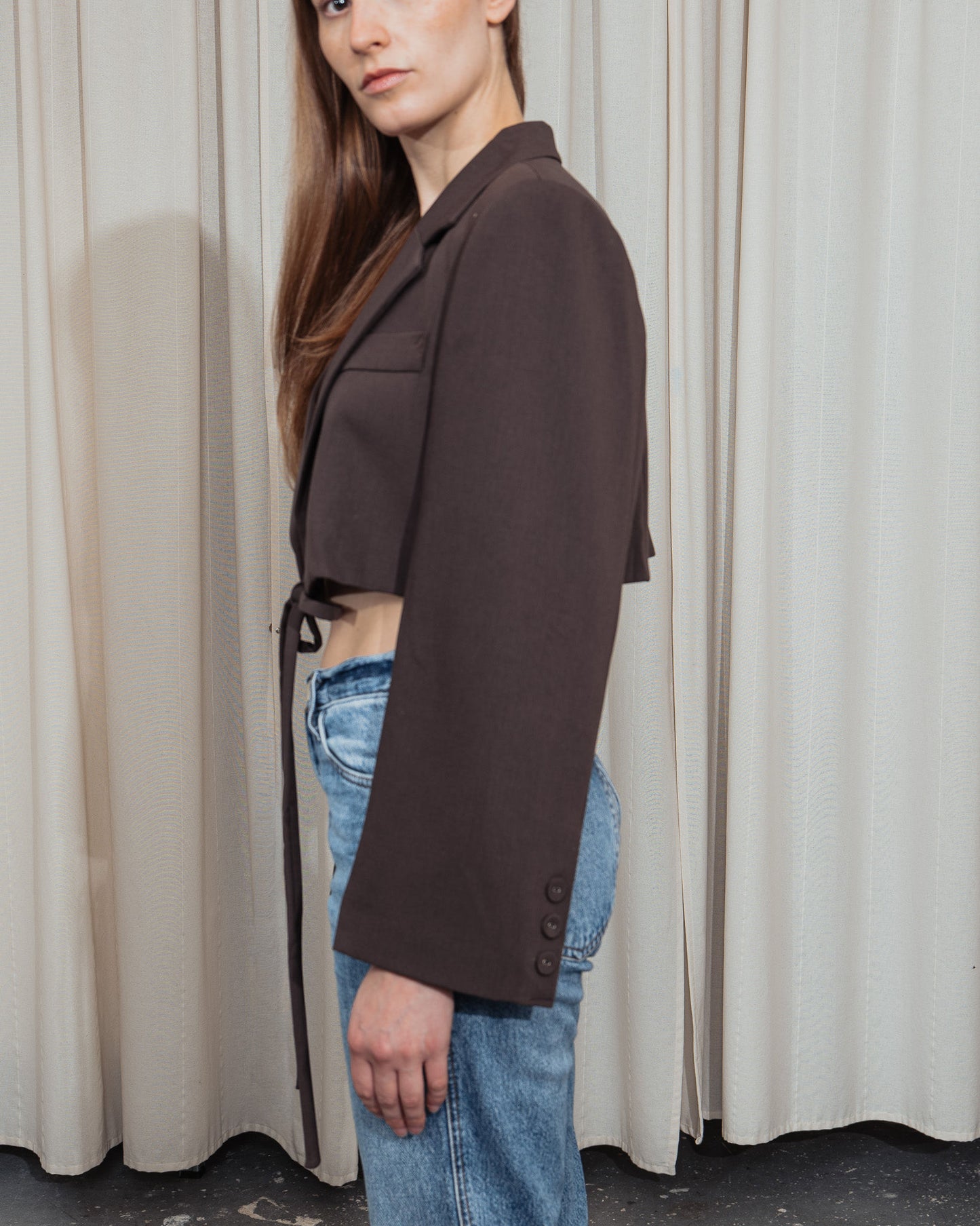 Cropped boxy Blazer in dark brown