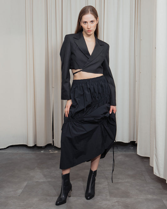 Cropped boxy Blazer in charcoal grey