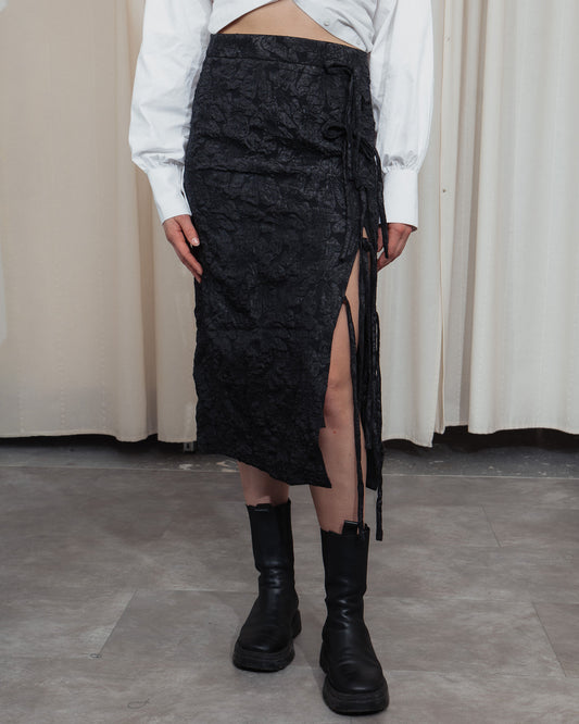 Brocade pencil skirt with slit