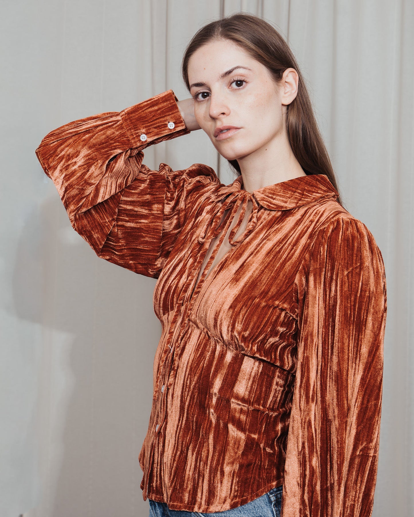 Peter Collar Velvet Orange Top