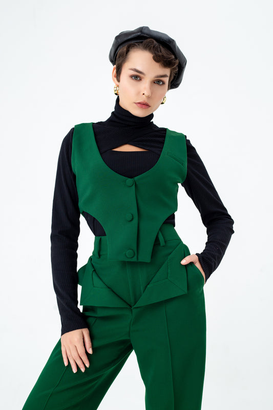 Cut out vest coat in green emerald